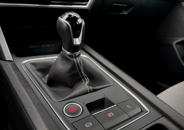 Seat Leon cena 73900 przebieg: 54221, rok produkcji 2022 z Polkowice małe 254